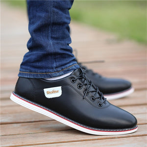 Men&#39;s PU Leather Business Casual Shoes for Man Outdoor Breathable Sneakers Male Fashion Loafers Walking Footwear Tenis Feminino