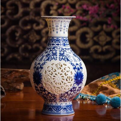Antique Jingdezhen Handicraft Ceramic Vase Chinese Pierced Hollow Vase Wedding Gifts Home Furnishing Decoration Craft Articles