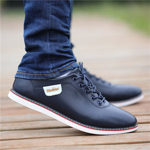 Men&#39;s PU Leather Business Casual Shoes for Man Outdoor Breathable Sneakers Male Fashion Loafers Walking Footwear Tenis Feminino
