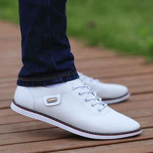 Men&#39;s PU Leather Business Casual Shoes for Man Outdoor Breathable Sneakers Male Fashion Loafers Walking Footwear Tenis Feminino