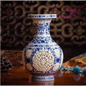 Antique Jingdezhen Handicraft Ceramic Vase Chinese Pierced Hollow Vase Wedding Gifts Home Furnishing Decoration Craft Articles