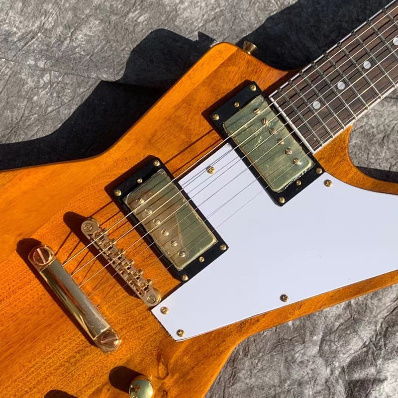 This is a Retro Color Electric Guitar, High-quality wood, excellent timbre, free delivery.