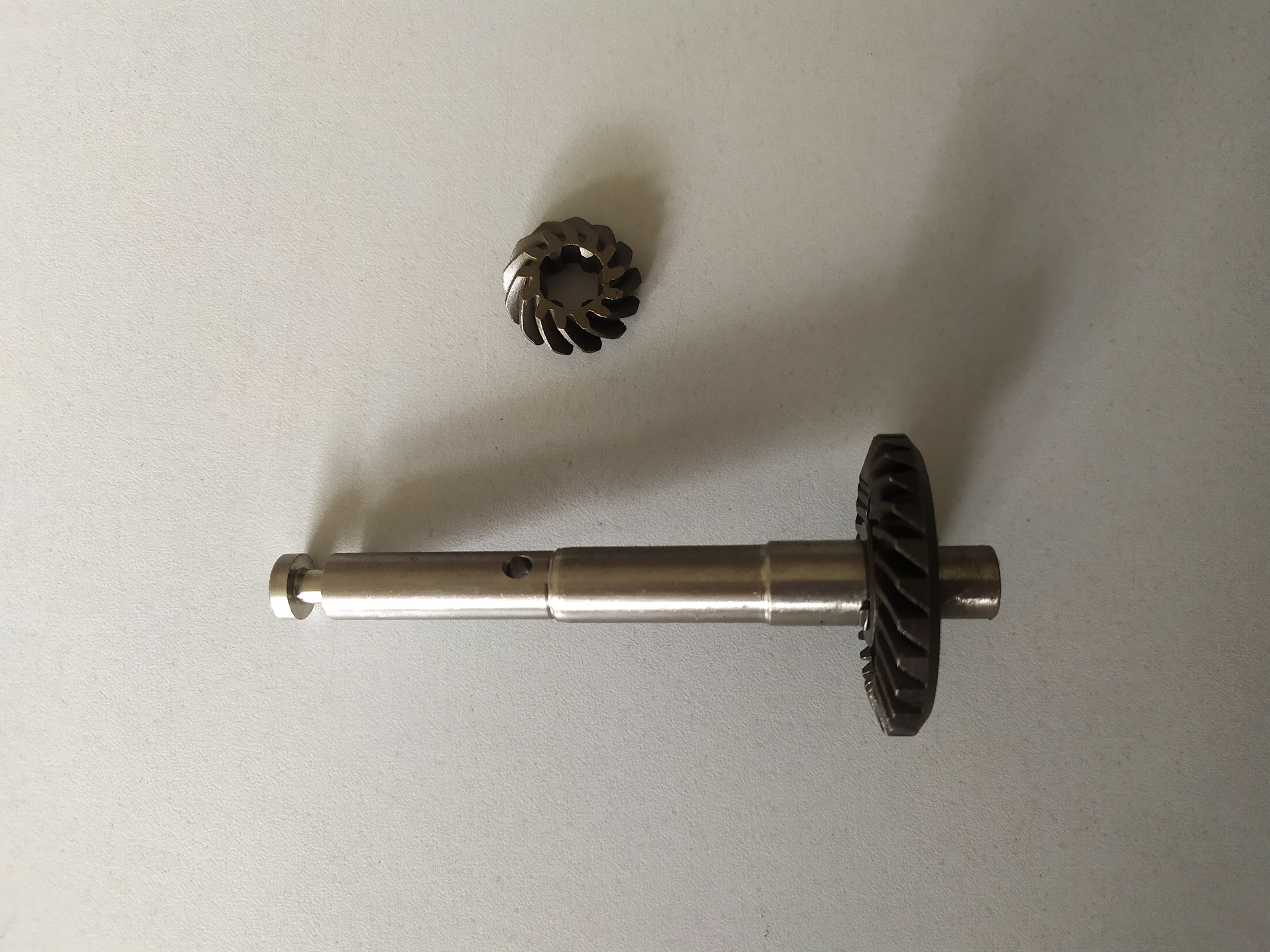 Free Shipping Hangkai Outboard Motor Parts Large And Small Gears, Spline Shafts  For 3.5 Horse Power 2 Stroke Boat Engine Access