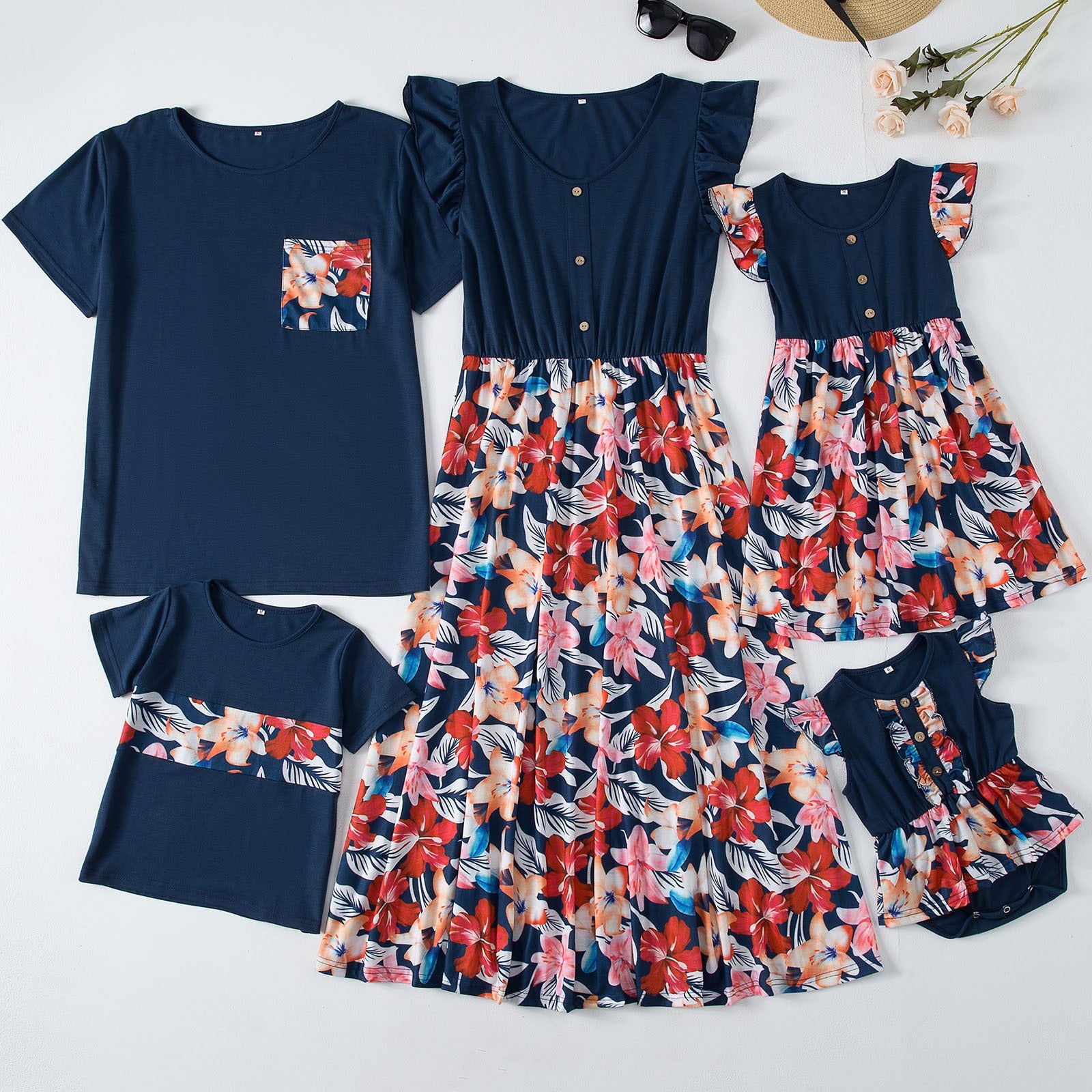 New Family Matching Clothing For Mom Daughter Dad Son Parent-Child Wear Girl Woman's Dresses T-Shirt For Man And Boy TM008