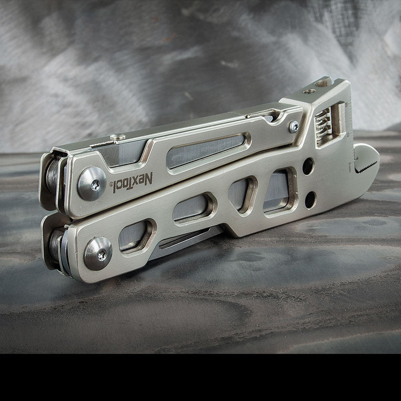 XIAOMI NexTool 9 In 1 Multi-Function Folding Tool Multi-Purpose Pliers Wood Saw Slotted Screwdriver Wrench Kitchen Cutter