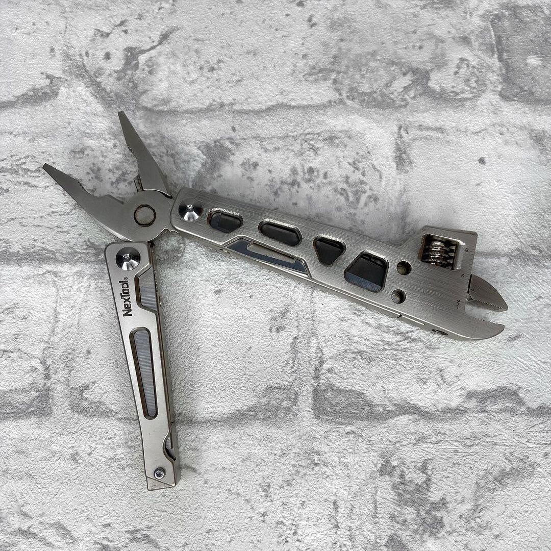 XIAOMI NexTool 9 In 1 Multi-Function Folding Tool Multi-Purpose Pliers Wood Saw Slotted Screwdriver Wrench Kitchen Cutter